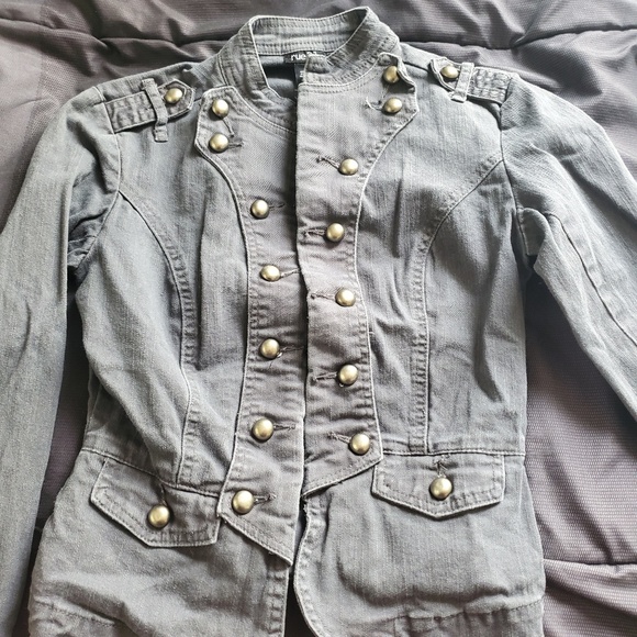 Rue21 Jackets & Blazers - Rue 21 small denim jacket
